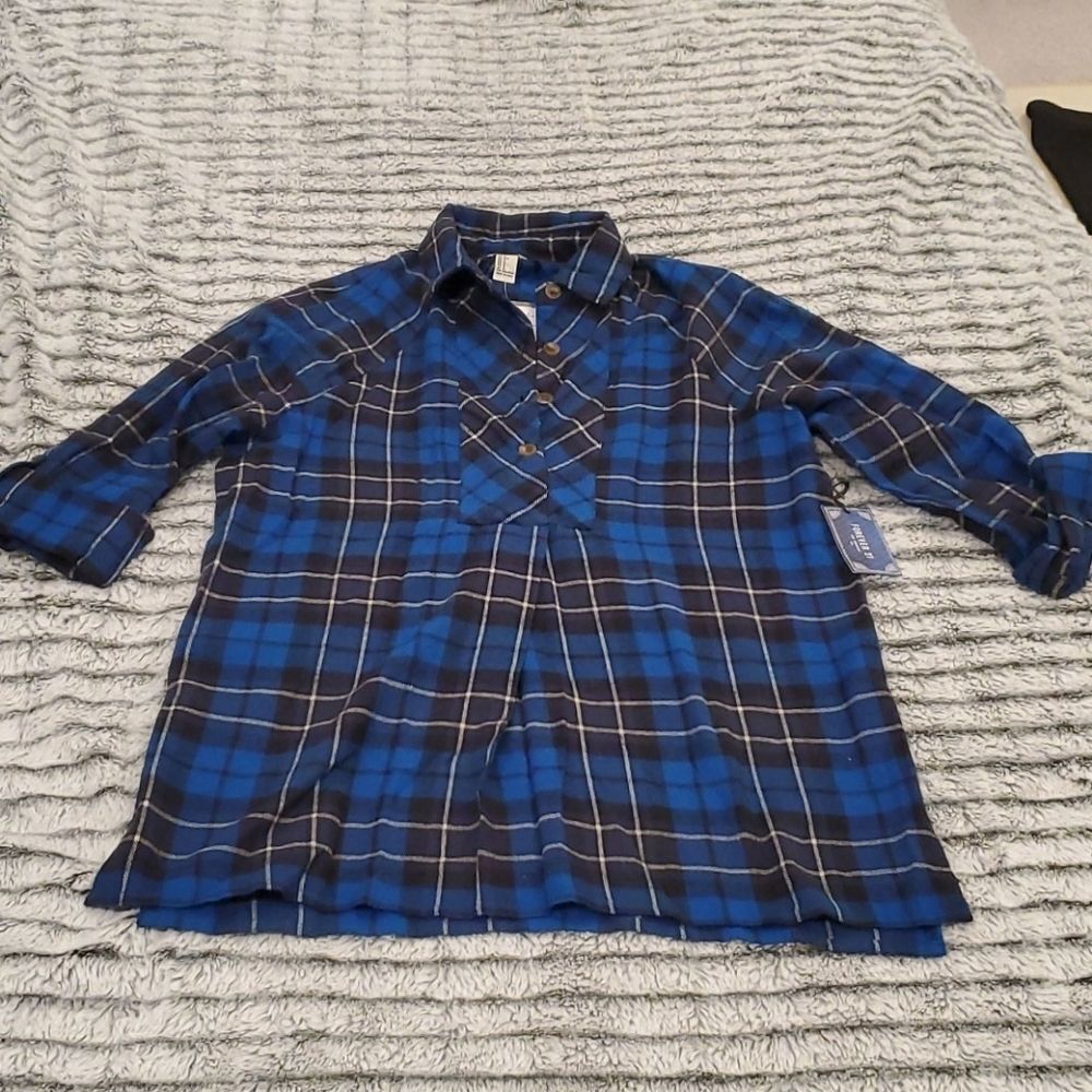 NWT--Forever 21 blue checkered flannel size S